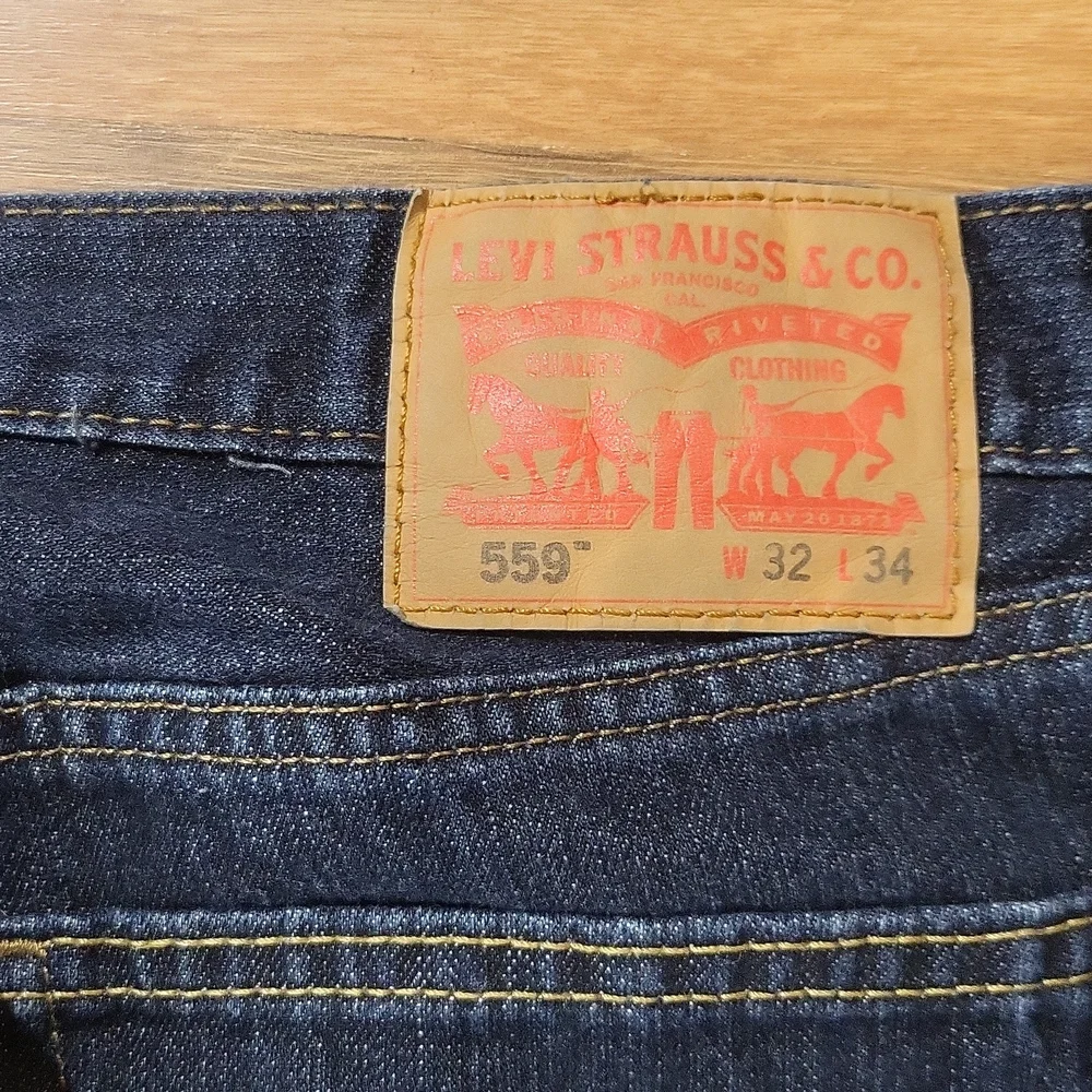 LEVI'S 559 Relaxed Fit Straight Leg Blue Denim Jeans 32x34 - Picture 7 of 15